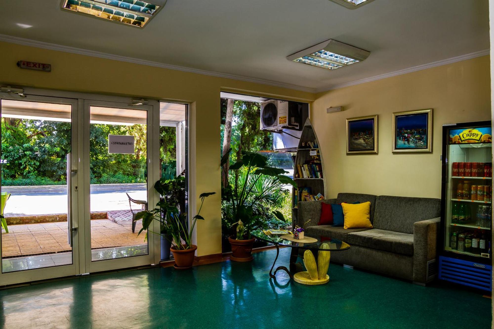 Hotel Sezoni South Burgas Exterior foto